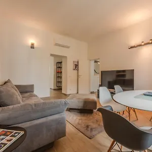 Appartamento Moscova Elegant