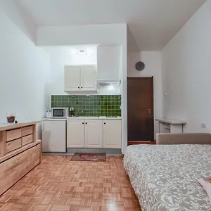  Апартаменты 11 Via Lecco